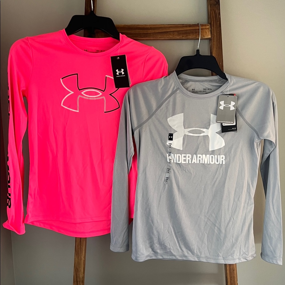 Under Armour Girls Set Long Sleeve Performance Tops.